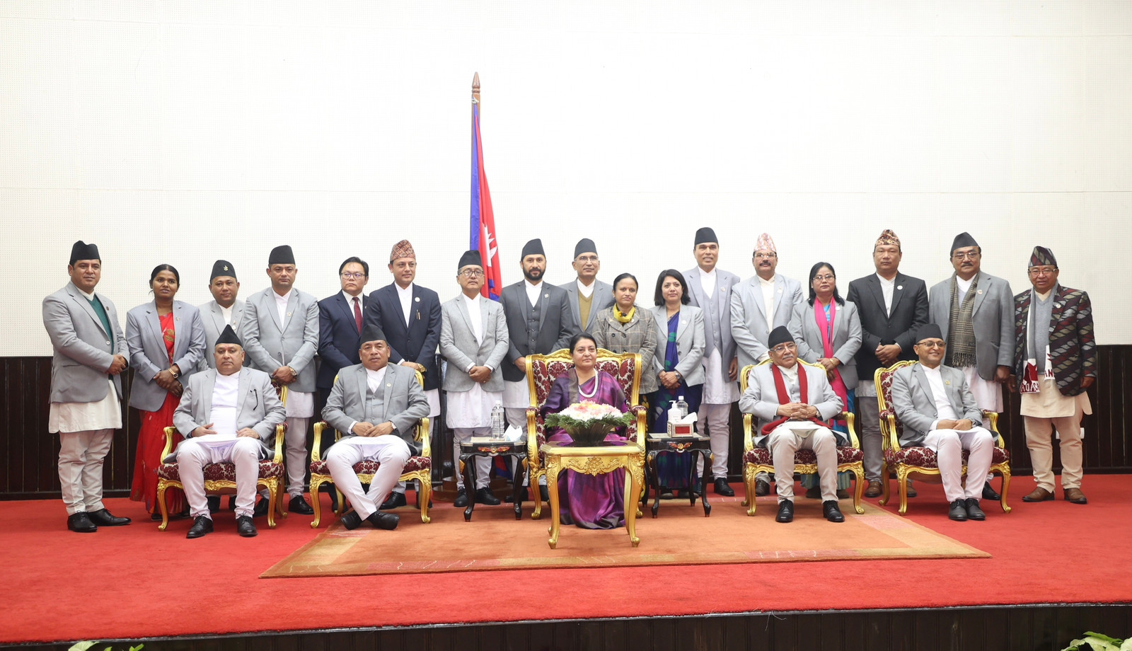 यी हुन् पुष्पकमल दाहाल नेतृत्व सरकारका २३ मन्त्री !